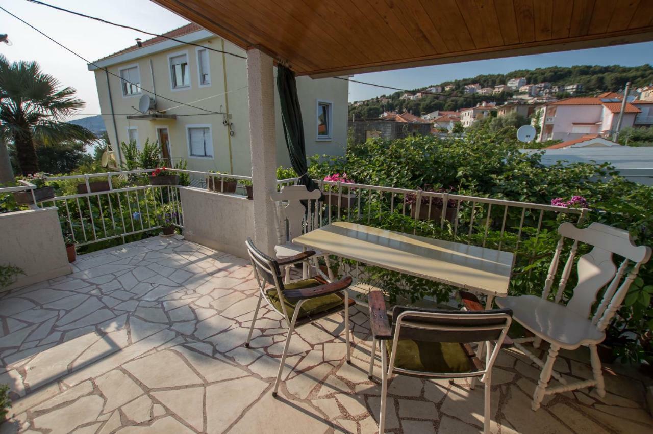 Apartment Cherie Trogir Exterior photo