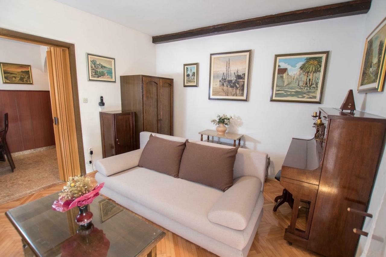 Apartment Cherie Trogir Exterior photo