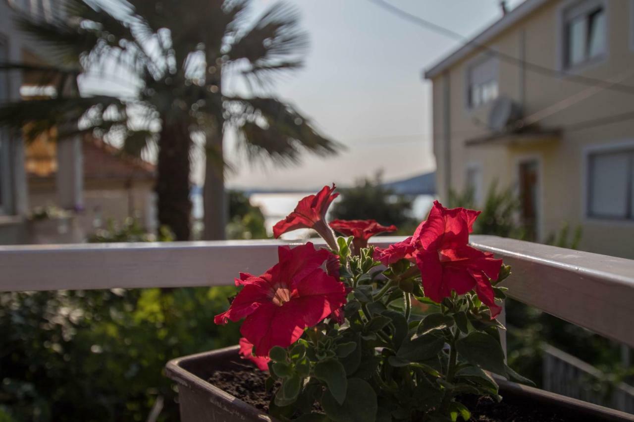 Apartment Cherie Trogir Exterior photo